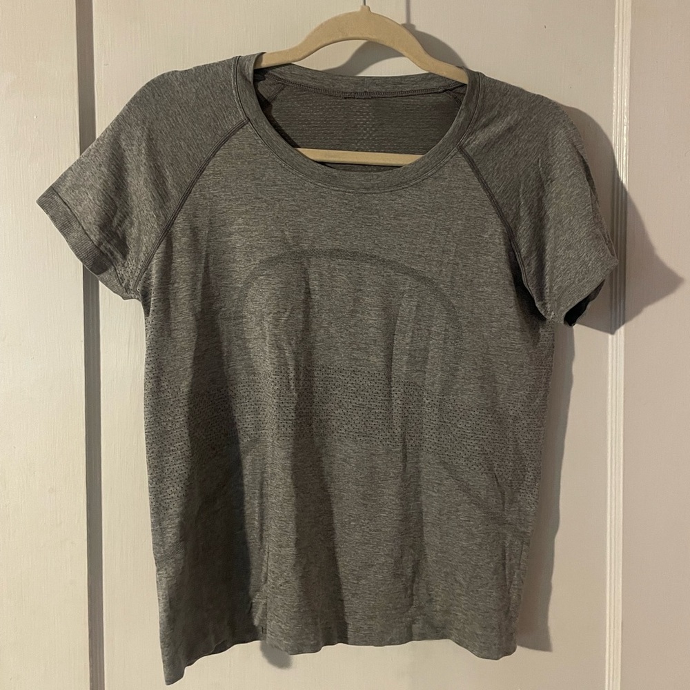 Lululemon Swiftly Tech Short Sleeve